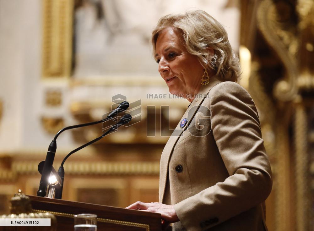 Debate on The Social Security Bill in The Senate - Paris