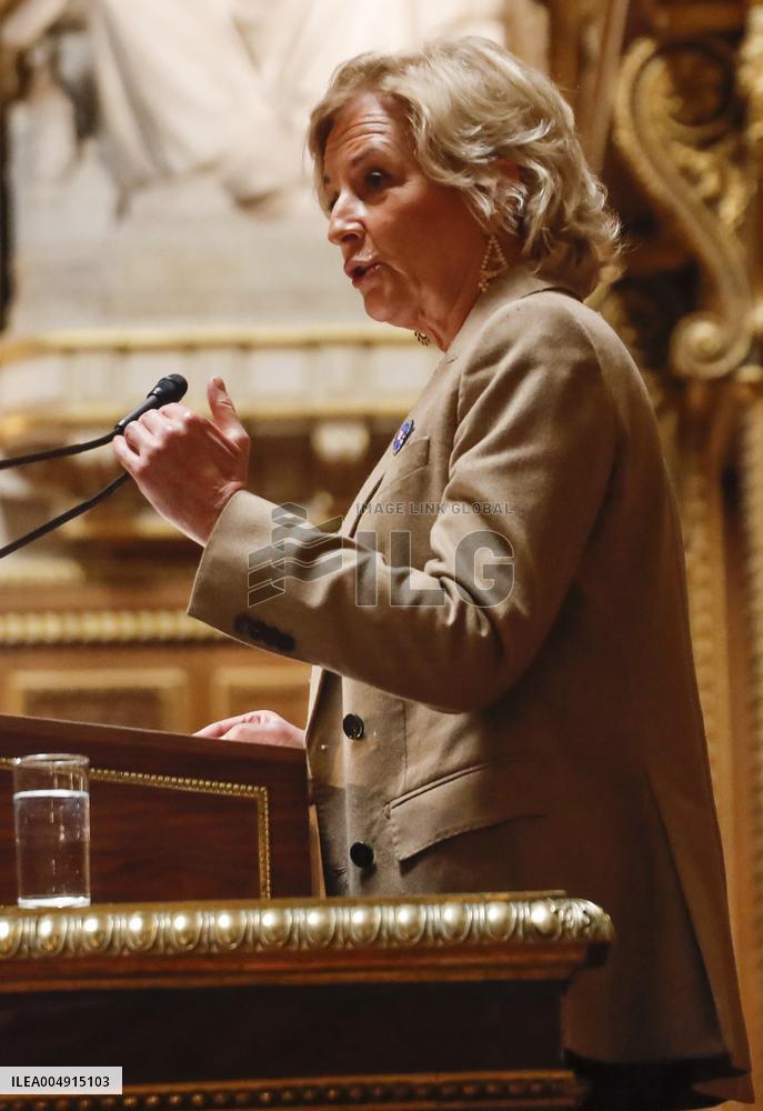 Debate on The Social Security Bill in The Senate - Paris