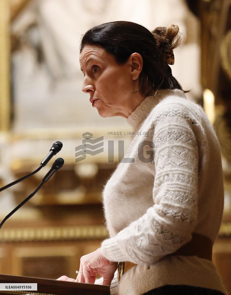 Debate on The Social Security Bill in The Senate - Paris