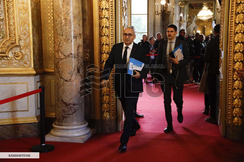 Questions to The Government - Paris