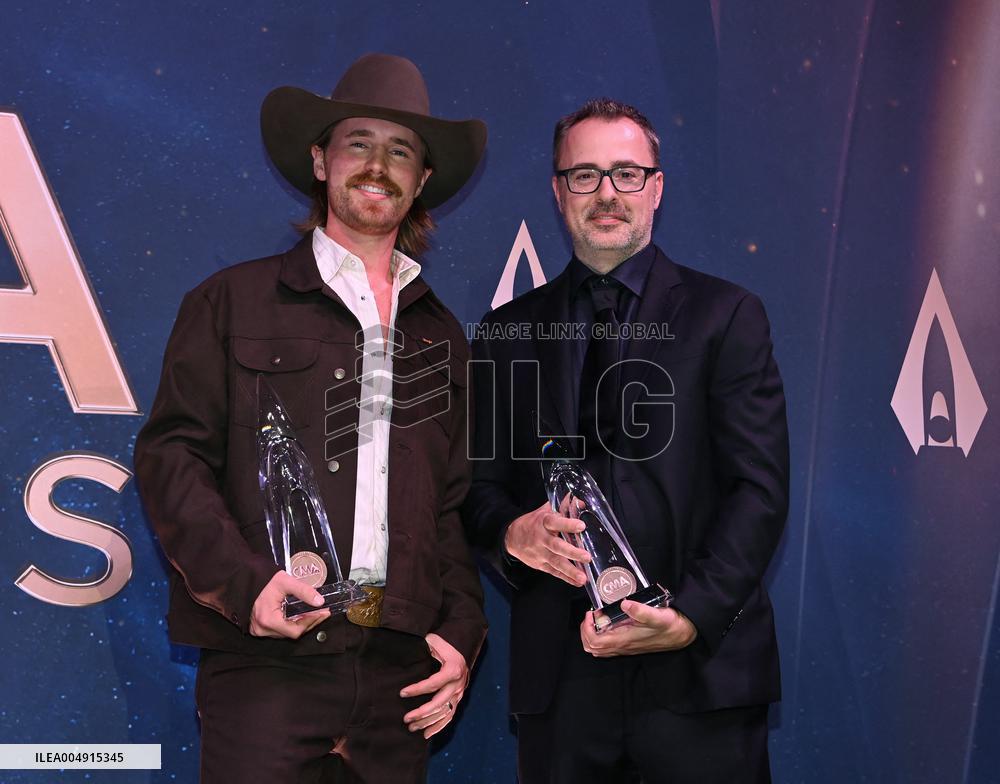57th Annual CMA Awards - Pressroom