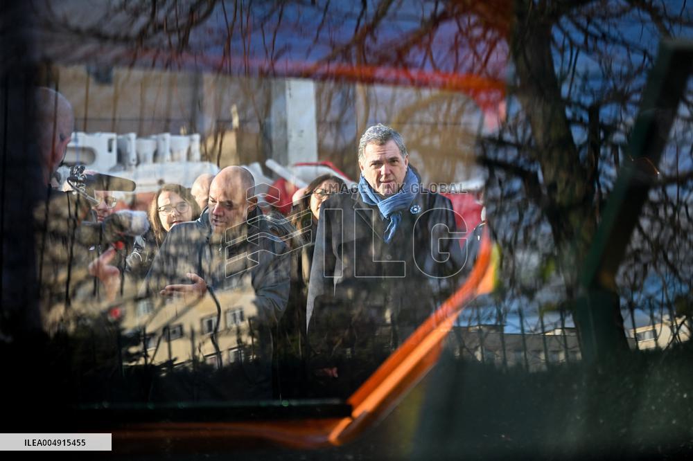 Philippe Tabarot Visits The Saint-Denis Maintenance And Intervention Center
