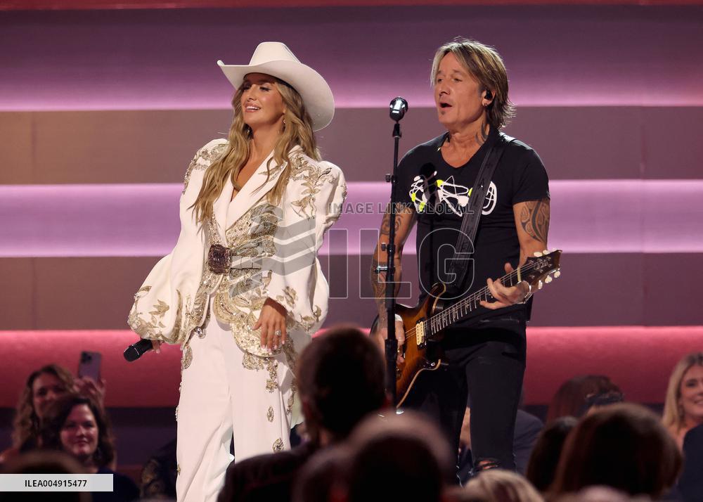 59th Annual CMA Awards - Show