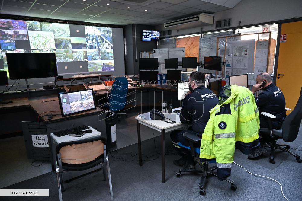 Philippe Tabarot Visits The Saint-Denis Maintenance And Intervention Center