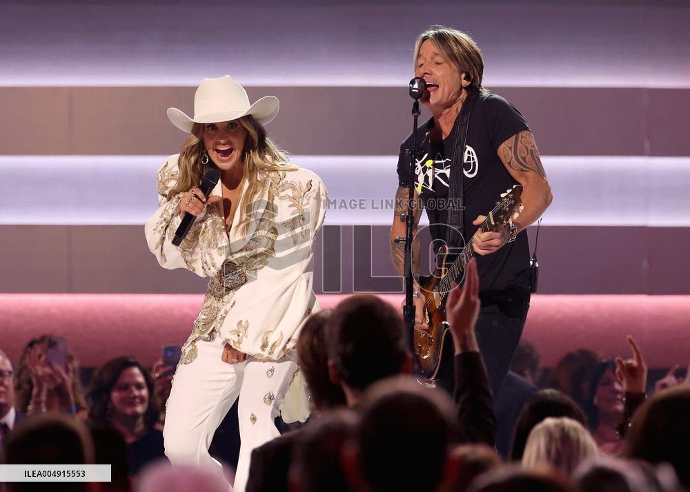 59th Annual CMA Awards - Show