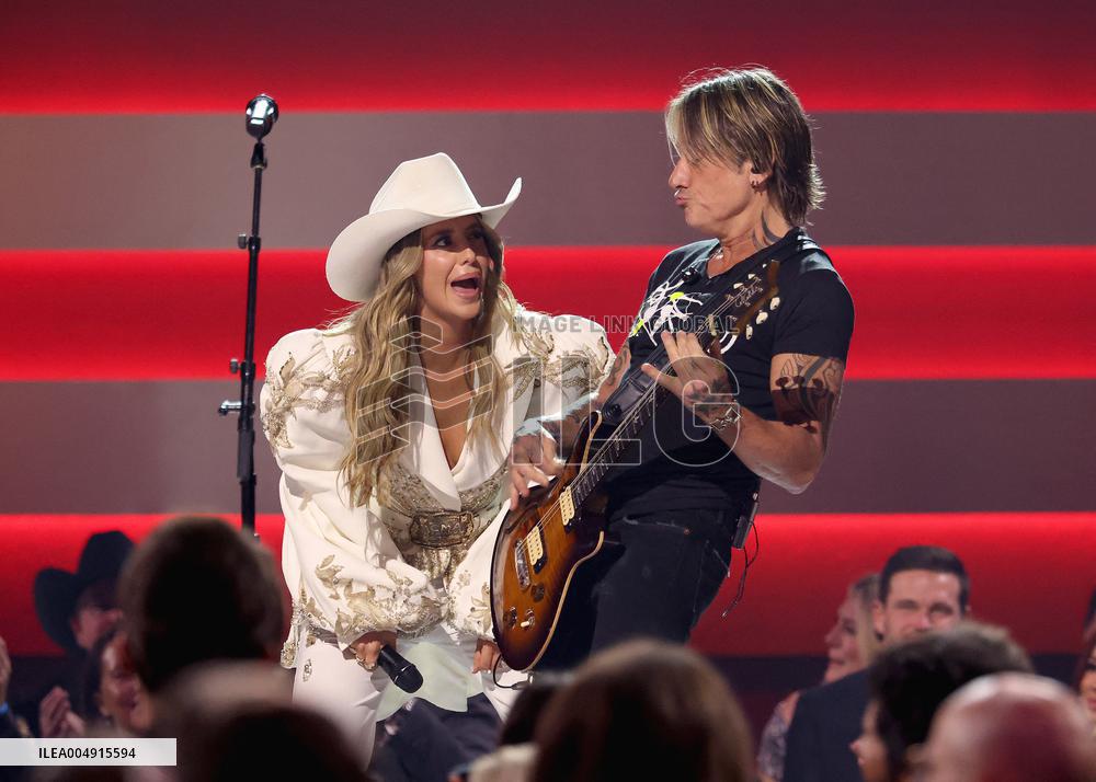 59th Annual CMA Awards - Show