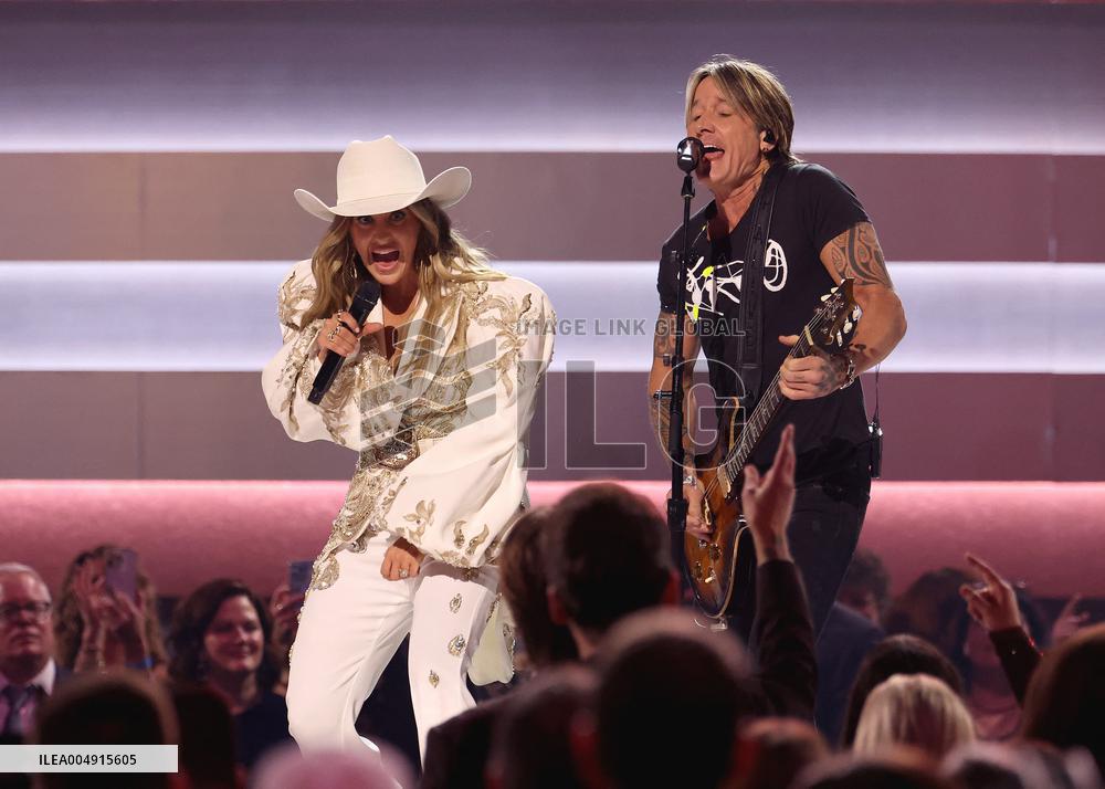 59th Annual CMA Awards - Show