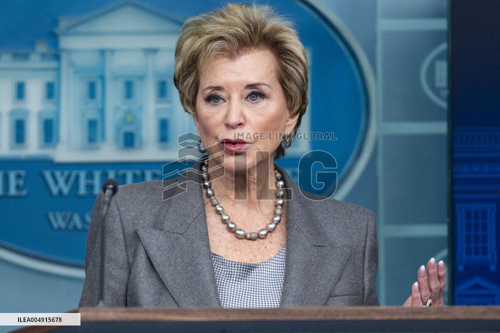Ed. Secretary McMahon, WH Secretary Leavitt Host Press Briefing at White House