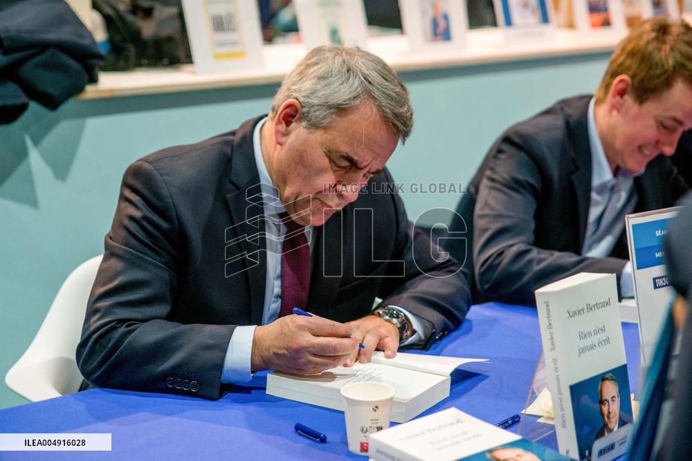 107th Mayors Congress - Paris