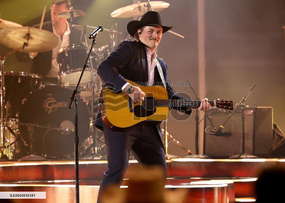 59th Annual CMA Awards - Show