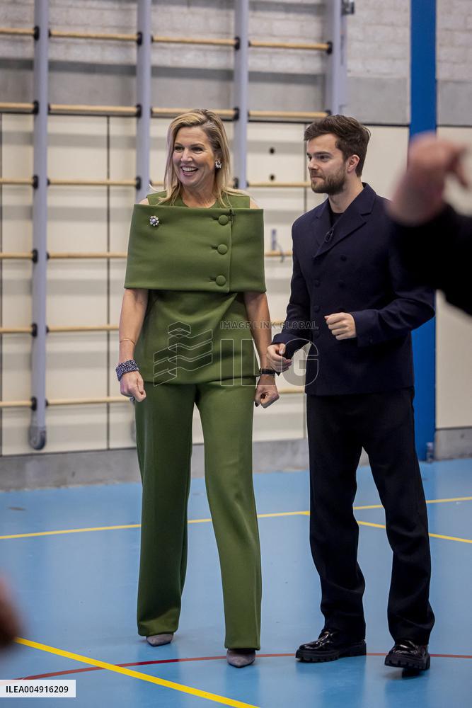 Queen Maxima Visits Mobiel Primary School - Amsterdam