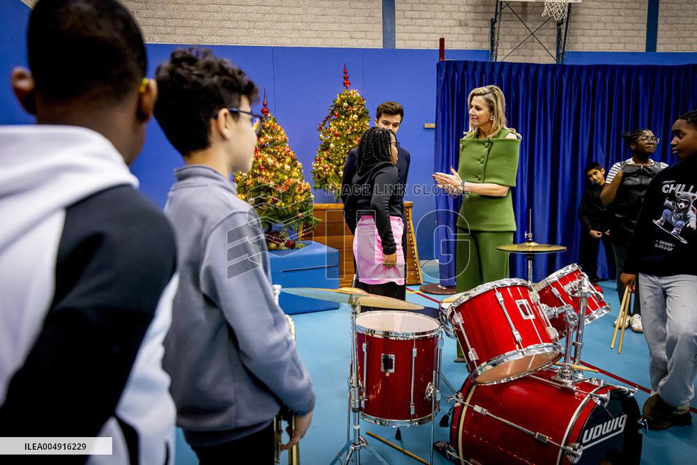 Queen Maxima Visits Mobiel Primary School - Amsterdam