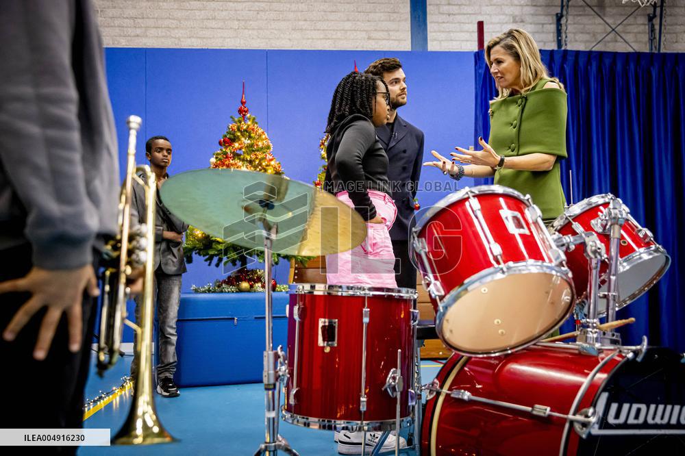 Queen Maxima Visits Mobiel Primary School - Amsterdam