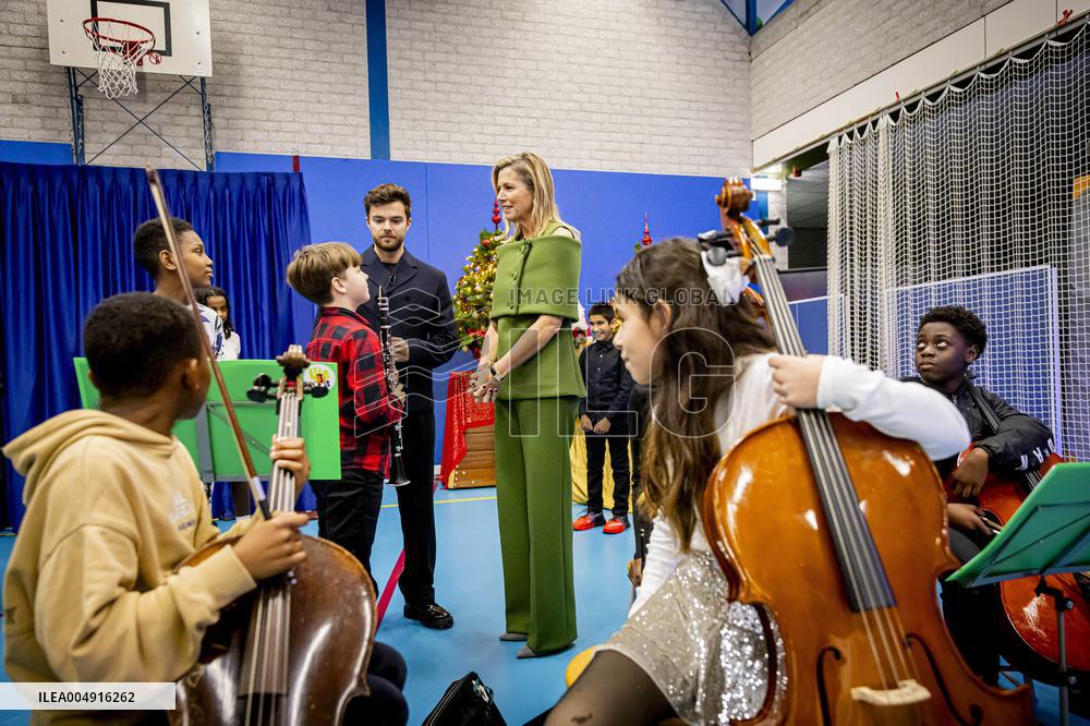 Queen Maxima Visits Mobiel Primary School - Amsterdam