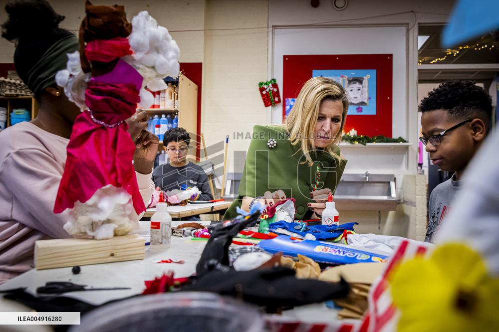 Queen Maxima Visits Mobiel Primary School - Amsterdam