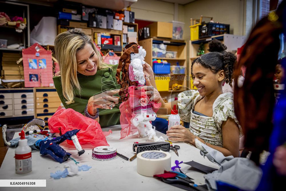 Queen Maxima Visits Mobiel Primary School - Amsterdam
