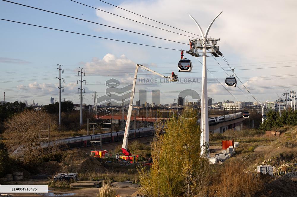Firefighter evacuation exercice on urban cable car - Limeil-Brevannes