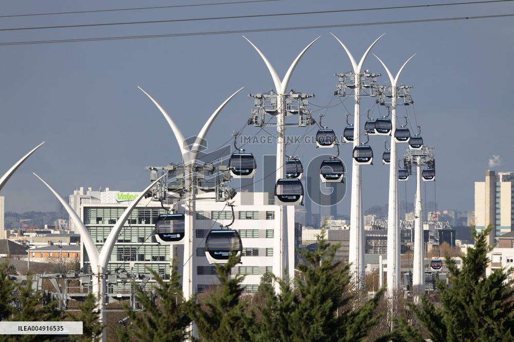 First urban cable car in the Paris region - Limeil-Brevannes