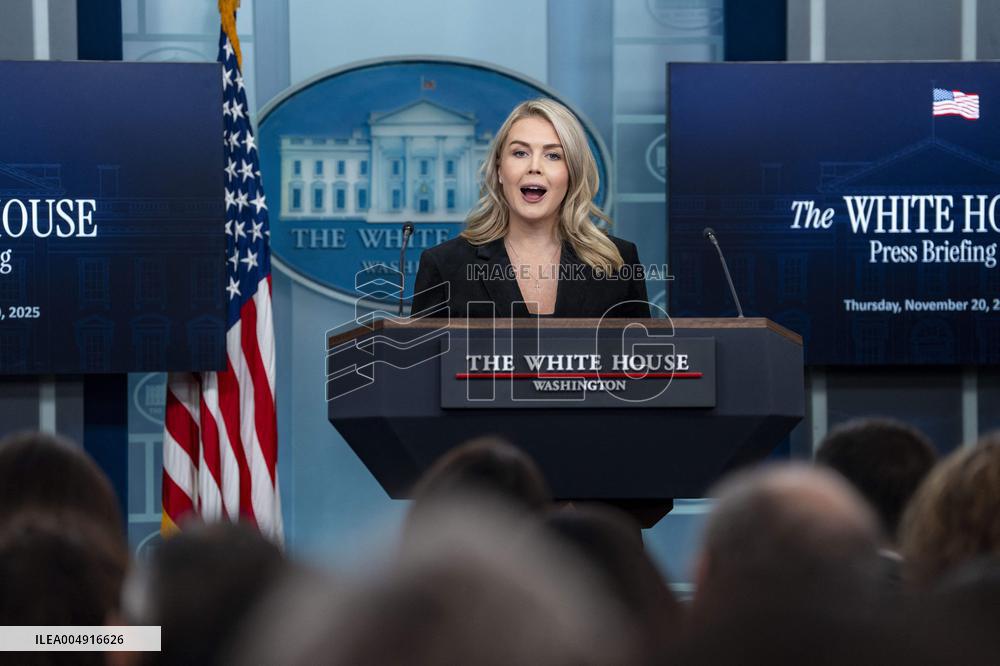 Ed. Secretary McMahon, WH Secretary Leavitt Host Press Briefing at White House