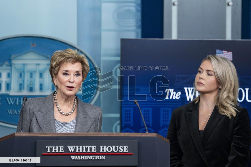 Ed. Secretary McMahon, WH Secretary Leavitt Host Press Briefing at White House