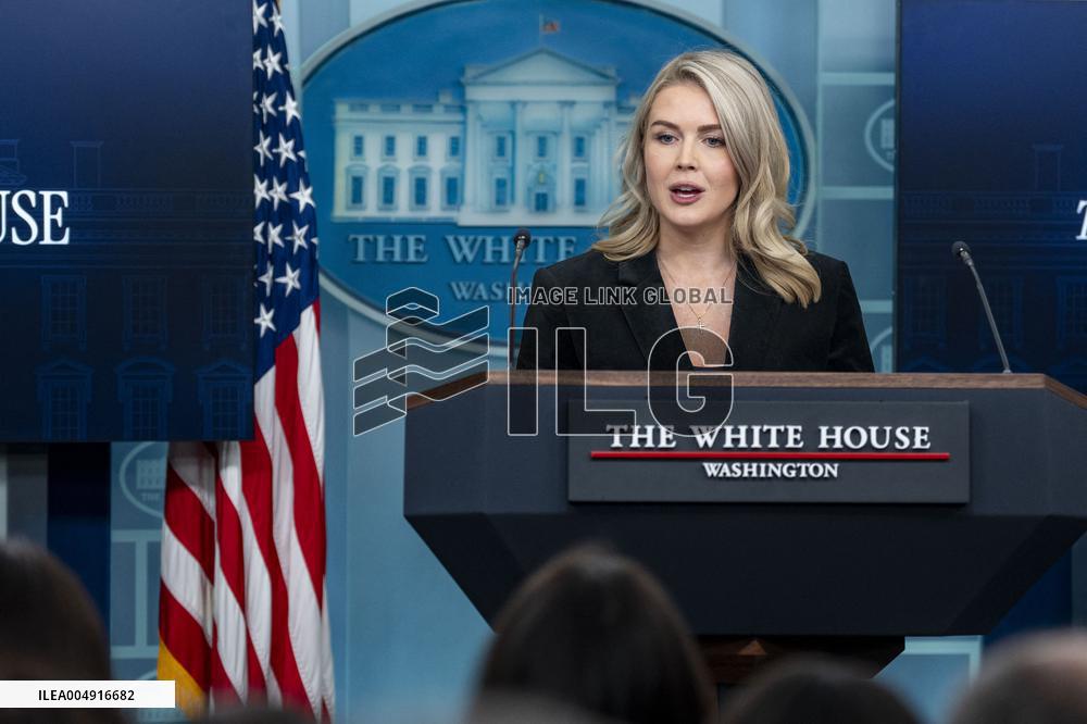 Ed. Secretary McMahon, WH Secretary Leavitt Host Press Briefing at White House