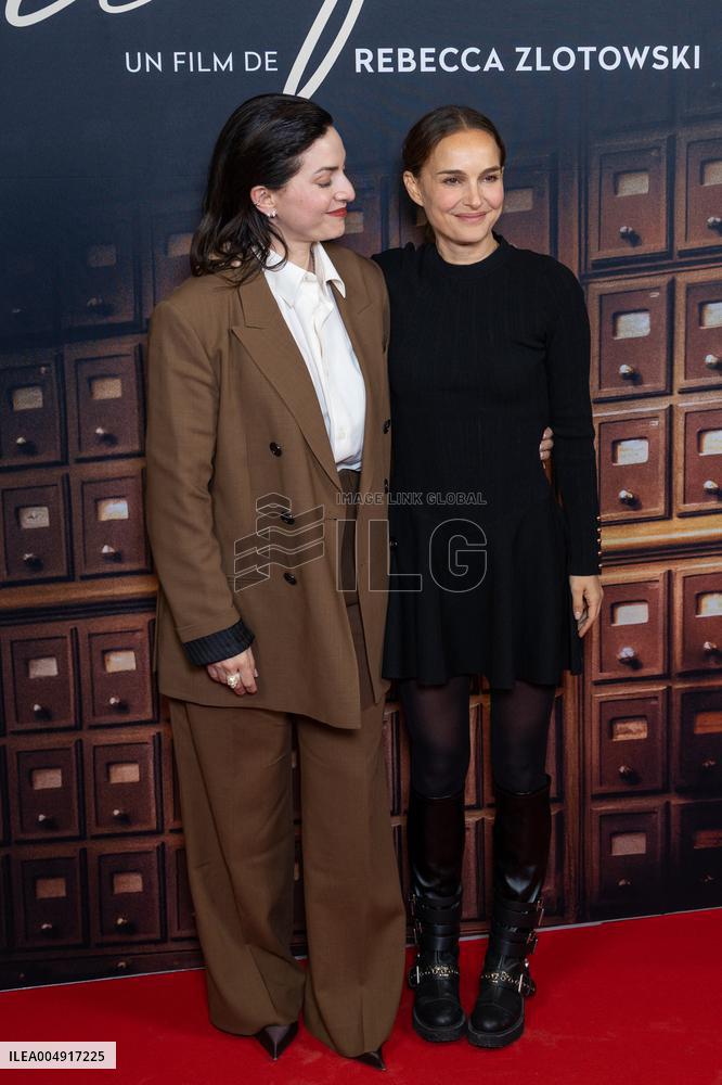 Vie Privee Paris Film Premiere NB