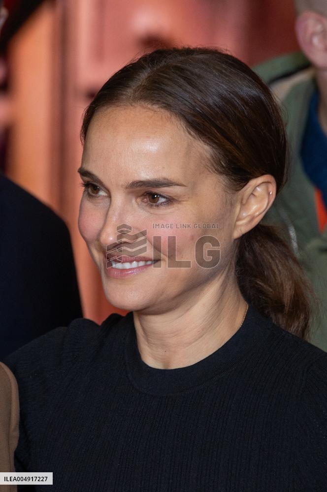 Vie Privee Paris Film Premiere NB