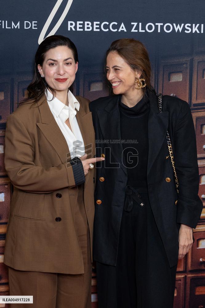 Vie Privee Paris Film Premiere NB