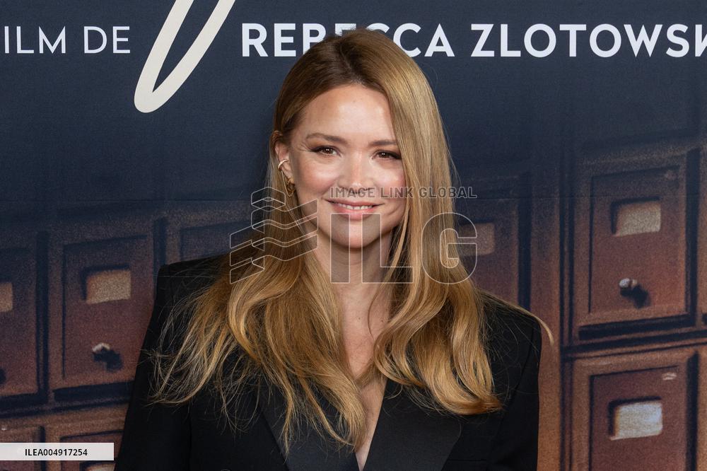 Vie Privee Paris Film Premiere NB