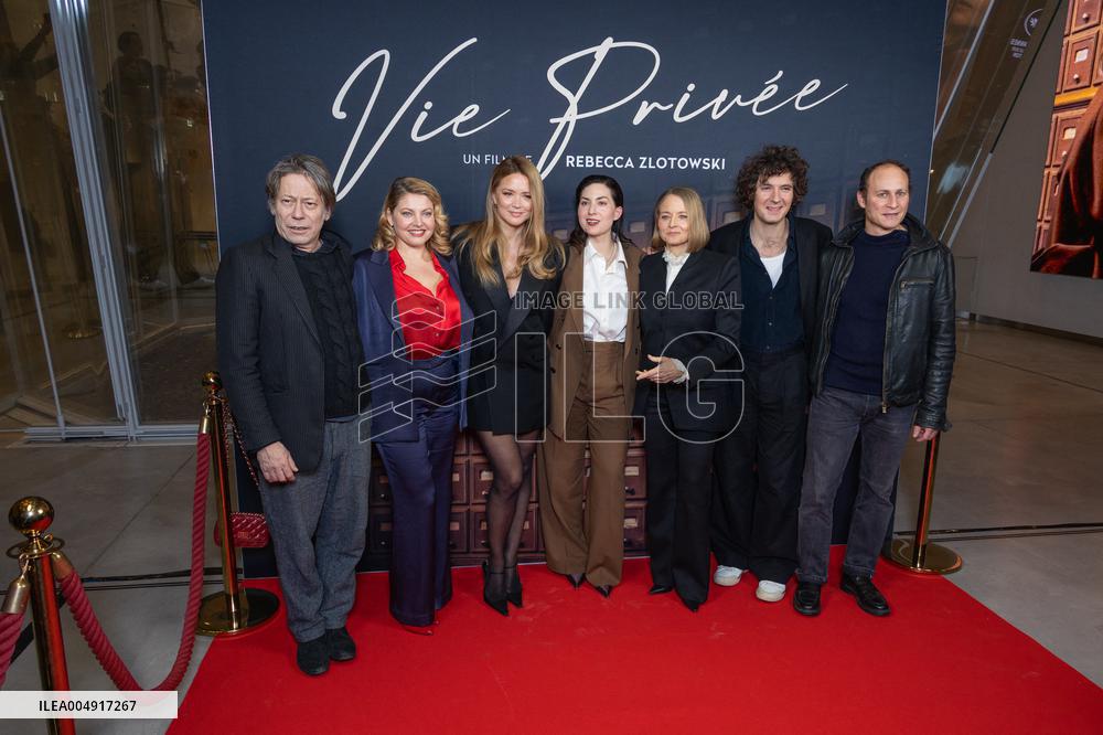 Vie Privee Paris Film Premiere NB