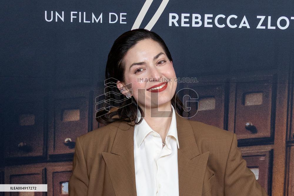 Vie Privee Paris Film Premiere NB