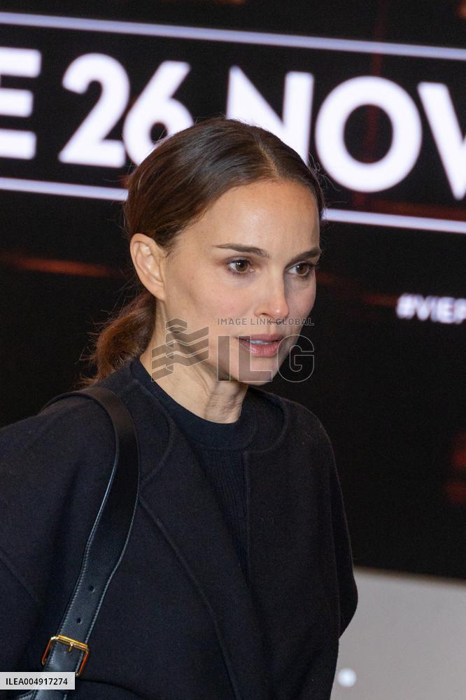 Vie Privee Paris Film Premiere NB