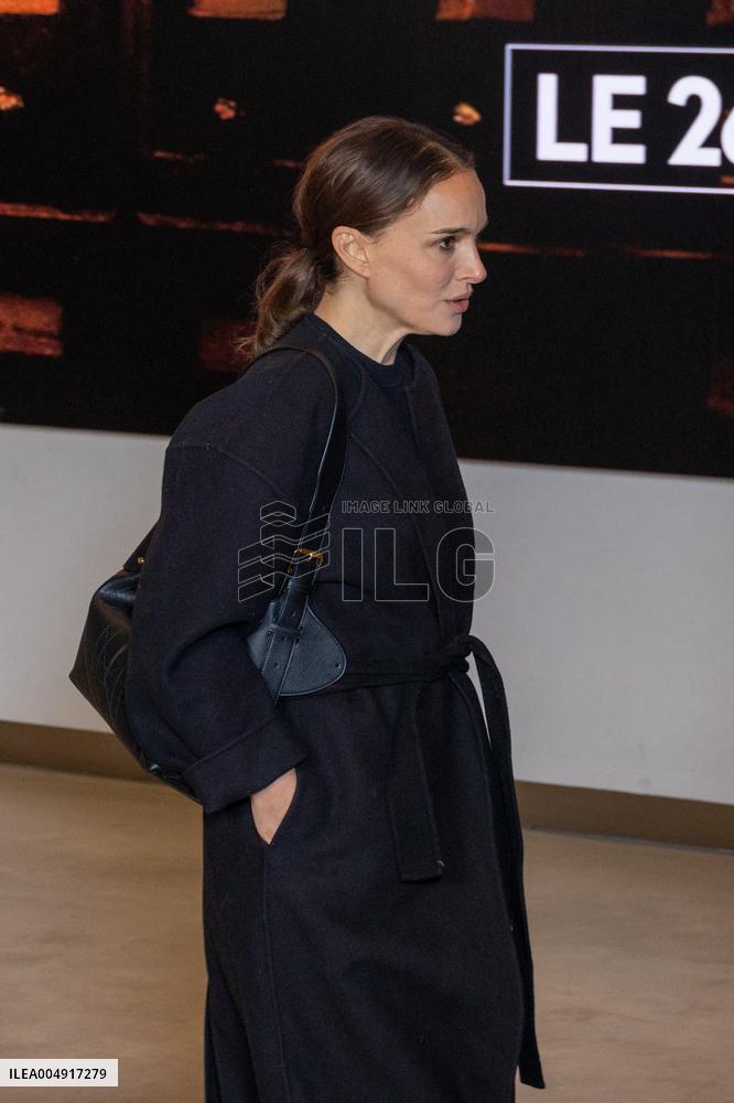 Vie Privee Paris Film Premiere NB