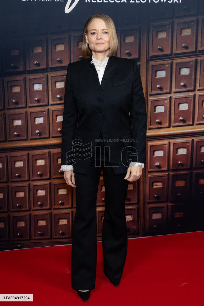 Vie Privee Paris Film Premiere NB