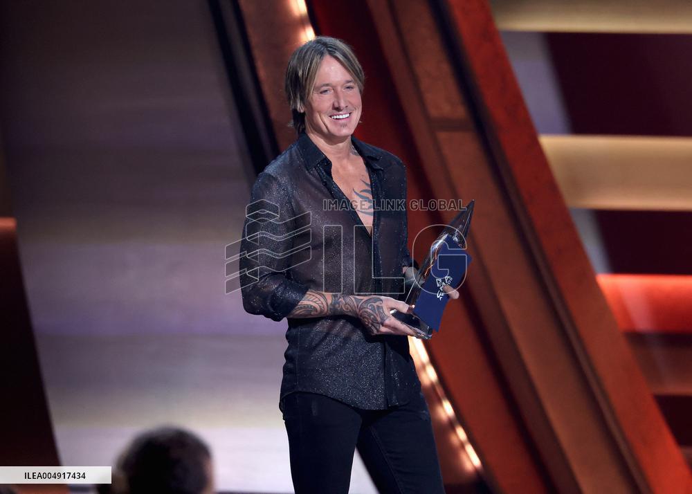 59th Annual CMA Awards - Show