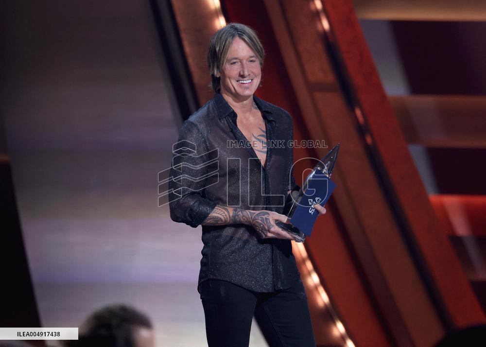 59th Annual CMA Awards - Show