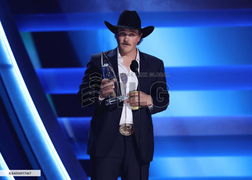 59th Annual CMA Awards - Show