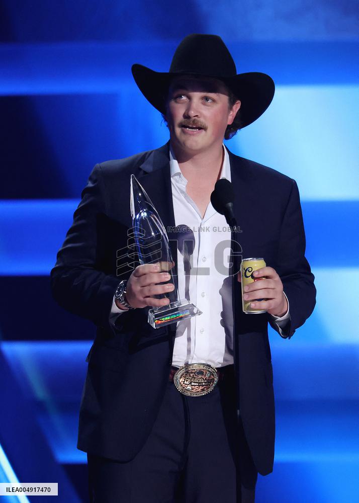 59th Annual CMA Awards - Show