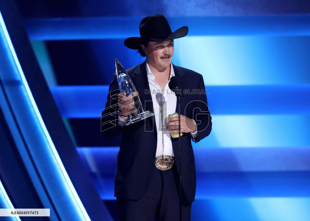 59th Annual CMA Awards - Show