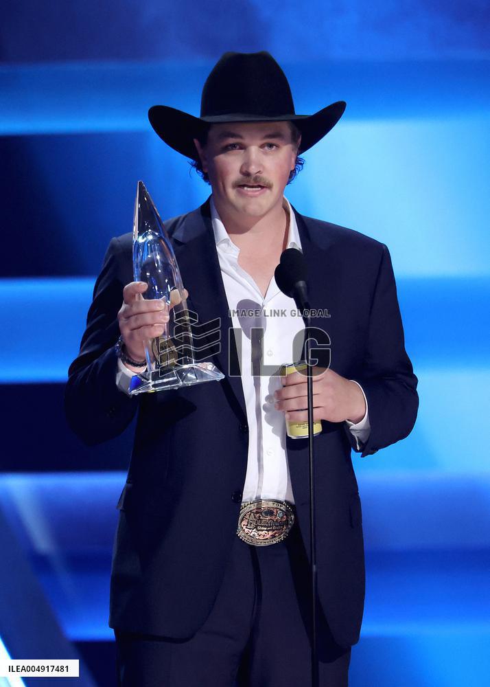 59th Annual CMA Awards - Show