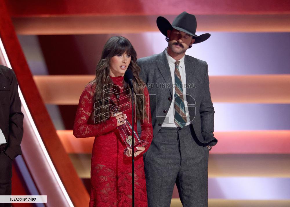 59th Annual CMA Awards - Show