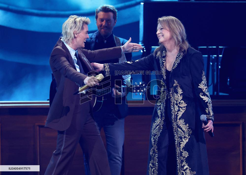 59th Annual CMA Awards - Show