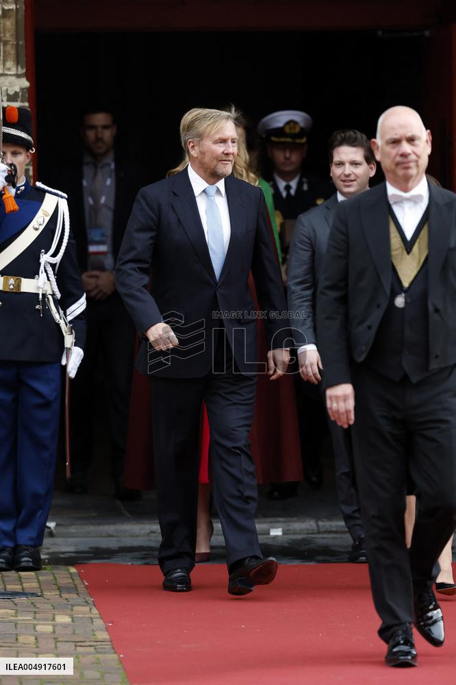Willem-Alexander And Princess Amalia At Special Joint Session - The Hague