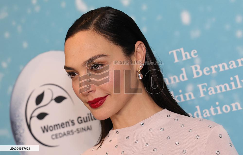 Women s Guild Cedars-Sinai Fall Snow Ball Gala - LA