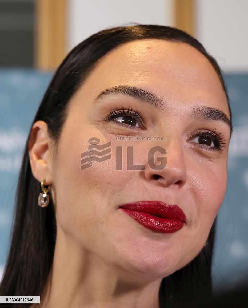 Women s Guild Cedars-Sinai Fall Snow Ball Gala - LA