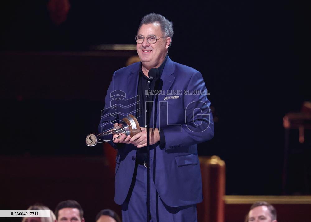 59th Annual CMA Awards - Show