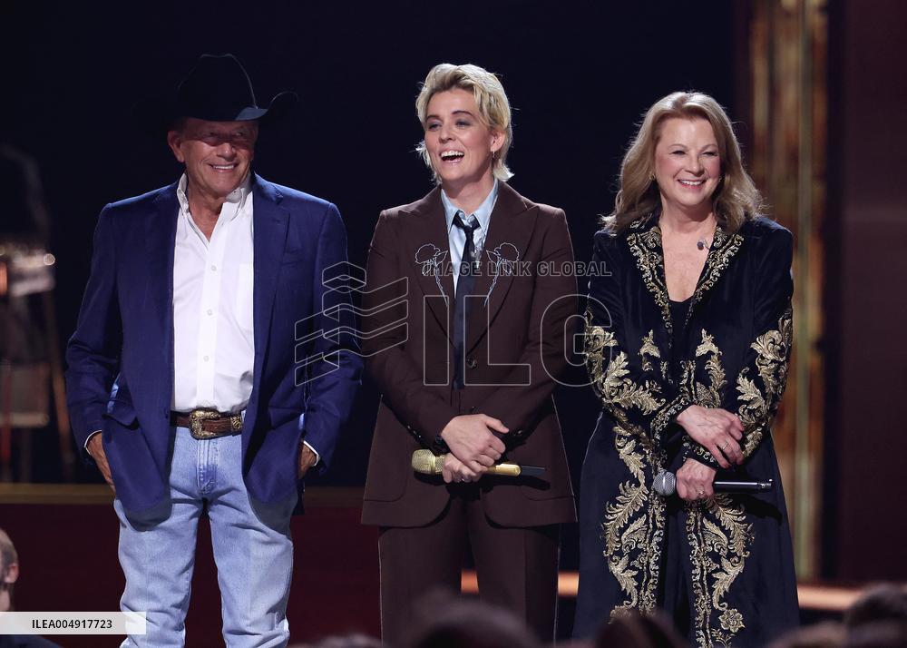 59th Annual CMA Awards - Show