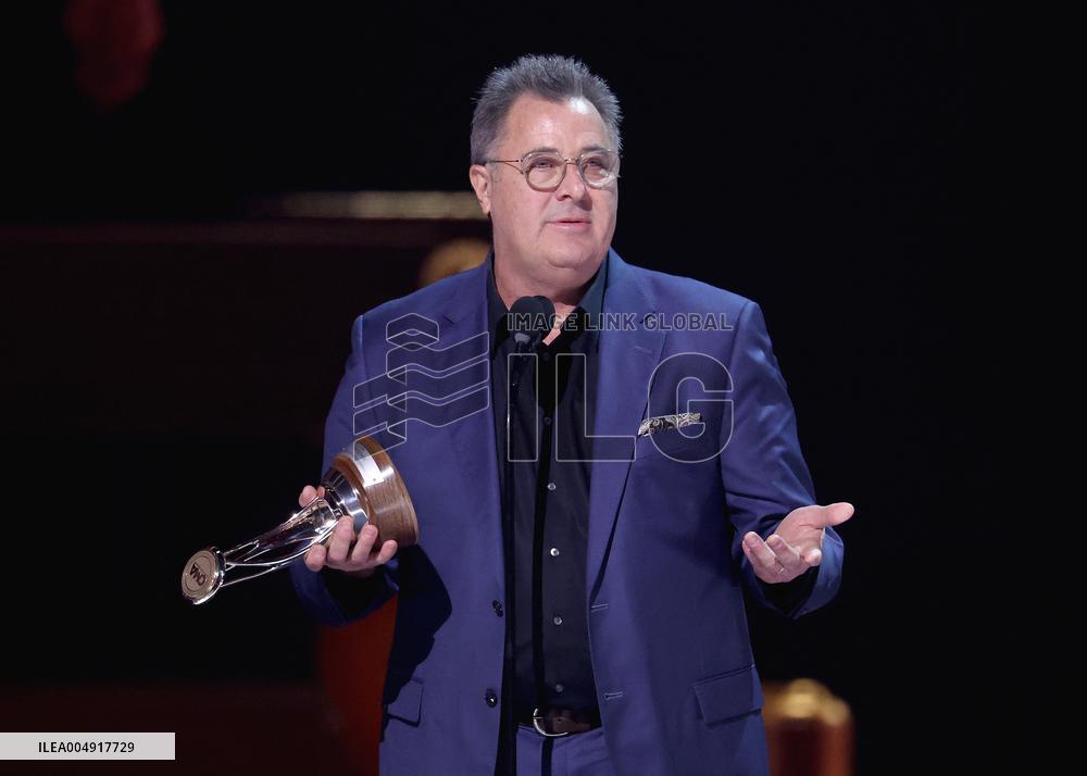 59th Annual CMA Awards - Show