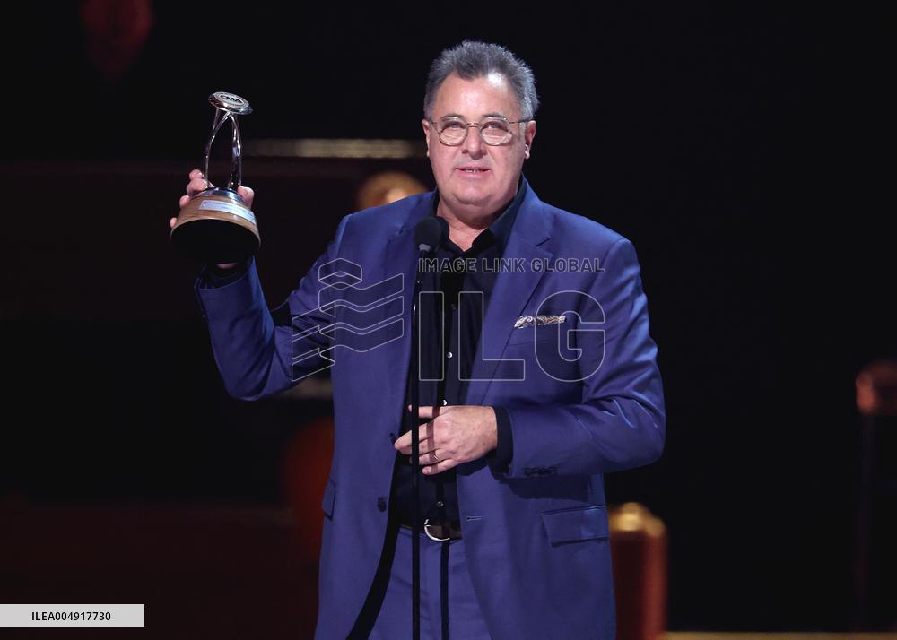 59th Annual CMA Awards - Show