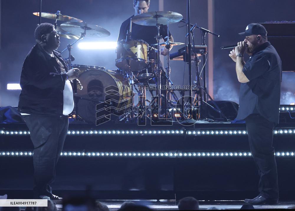 59th Annual CMA Awards - Show